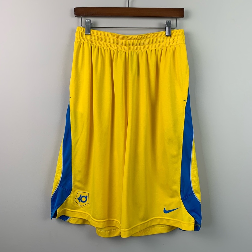 Nike KD basketball shorts size large yellow